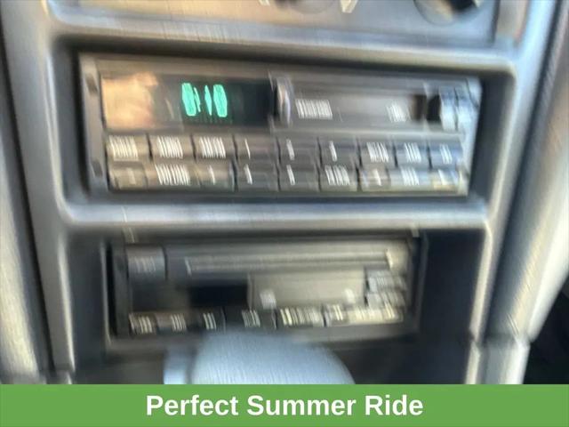 1999 Ford Mustang Base