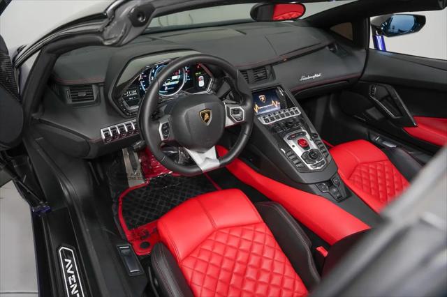 2017 Lamborghini Aventador LP700-4