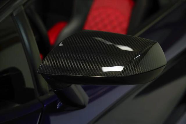 2017 Lamborghini Aventador LP700-4