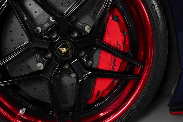 2017 Lamborghini Aventador LP700-4