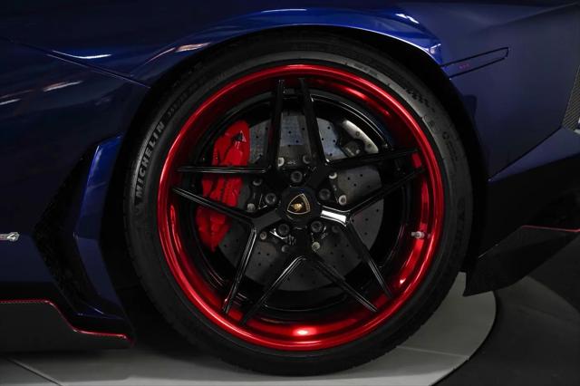 2017 Lamborghini Aventador LP700-4