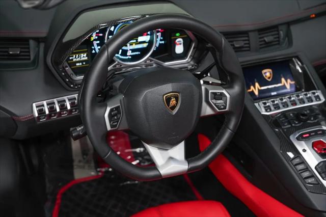 2017 Lamborghini Aventador LP700-4