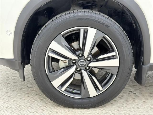 2023 Nissan Rogue SL FWD