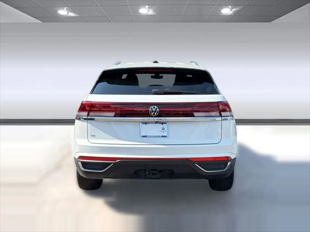 2024 Volkswagen Atlas Cross Sport 2.0T SE w/Technology