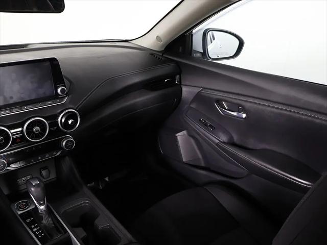 2022 Nissan Sentra SV Xtronic CVT