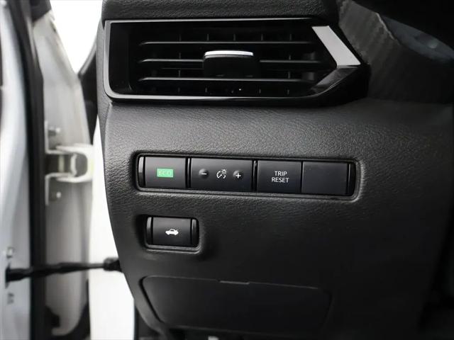 2022 Nissan Sentra SV Xtronic CVT