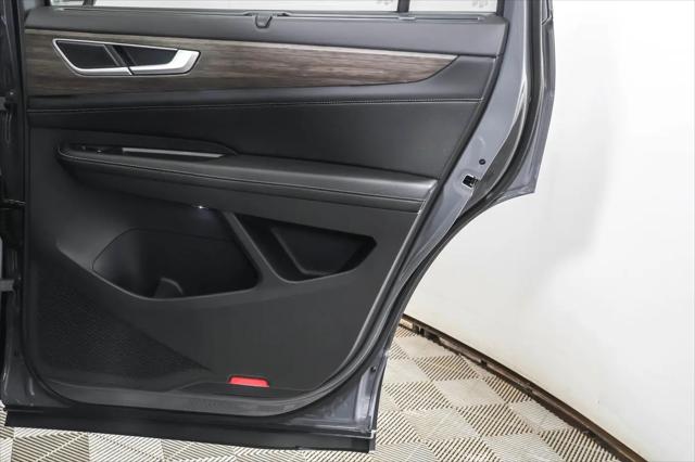 2026 Volkswagen Atlas SEL