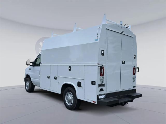 2026 Ford E-350 Cutaway E-Series Cutaway