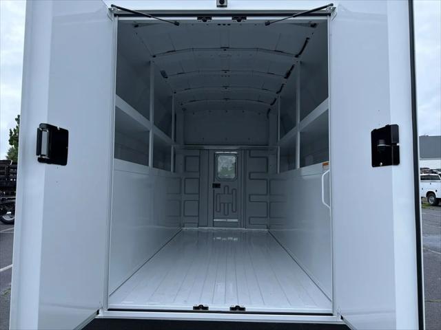 2026 Ford E-350 Cutaway E-Series Cutaway