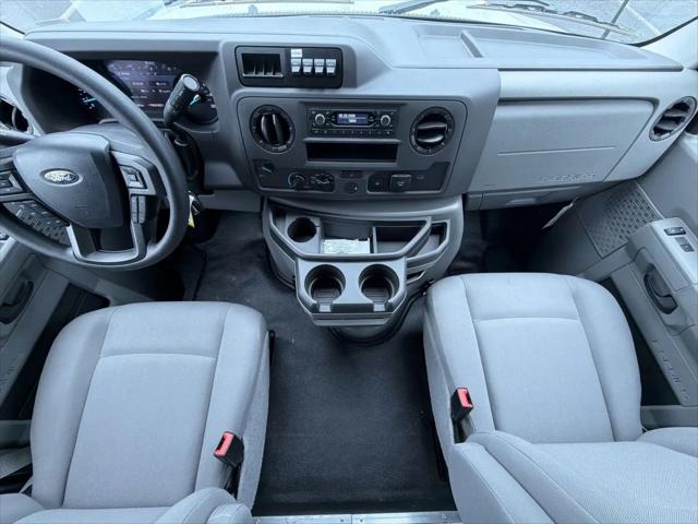 2026 Ford E-350 Cutaway E-Series Cutaway