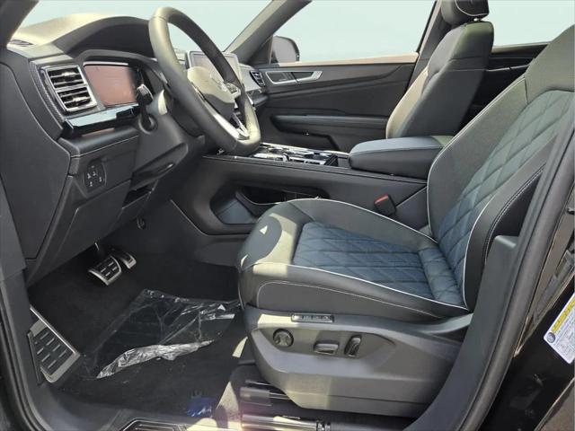 2026 Volkswagen Atlas Cross Sport SEL Premium R-Line