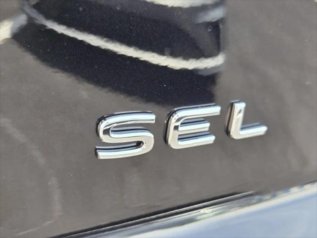 2026 Volkswagen Atlas Cross Sport SEL Premium R-Line