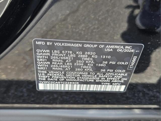2026 Volkswagen Atlas Cross Sport SEL Premium R-Line