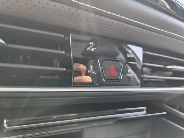 2026 Volkswagen Atlas Cross Sport SEL Premium R-Line