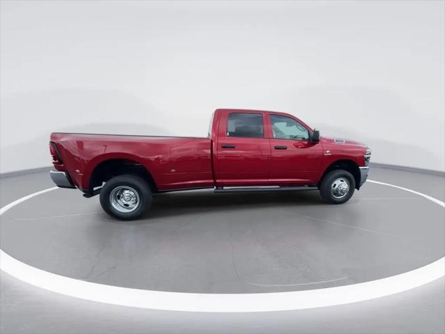 2026 Ram 3500 Tradesman Crew Cab 4x4 8' Box