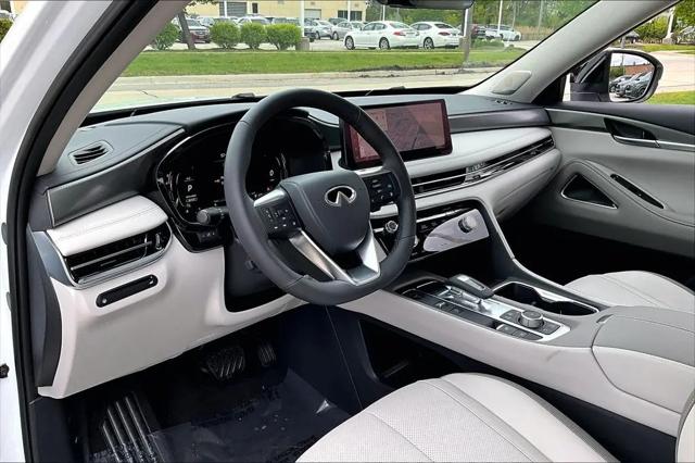 2027 INFINITI QX60 LUXE