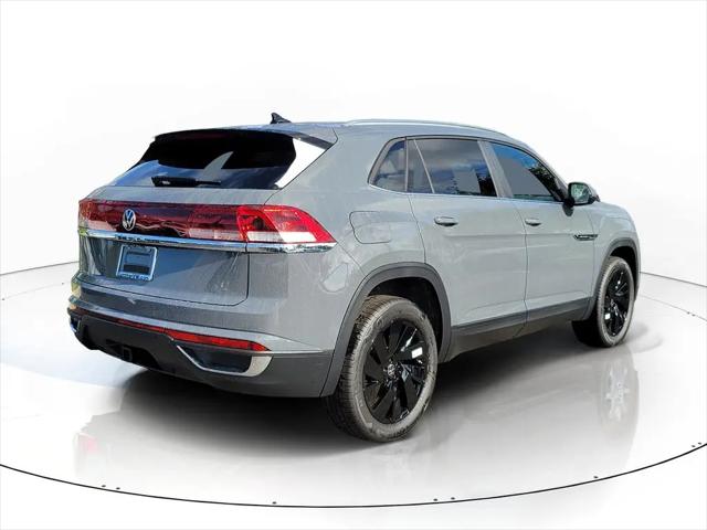2026 Volkswagen Atlas Cross Sport SE with Technology