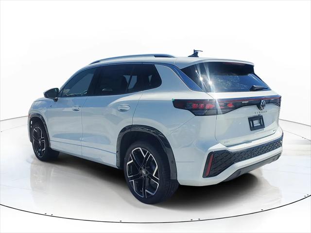 2026 Volkswagen Tiguan SEL R-Line Turbo