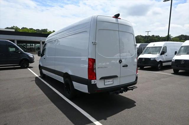 2026 Mercedes-Benz Sprinter 4500 High Roof 4-Cyl Diesel HO