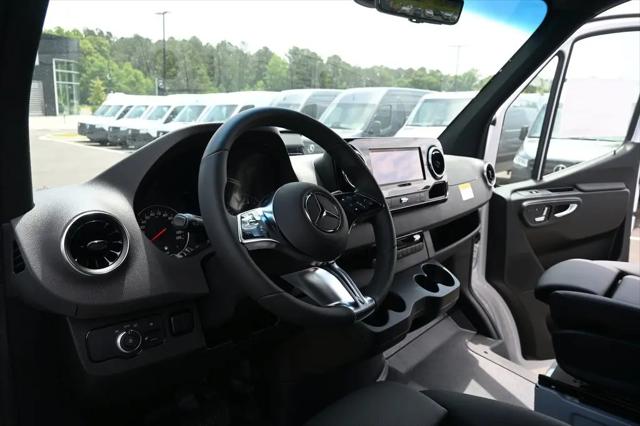 2026 Mercedes-Benz Sprinter 4500 High Roof 4-Cyl Diesel HO
