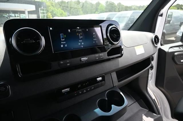2026 Mercedes-Benz Sprinter 4500 High Roof 4-Cyl Diesel HO