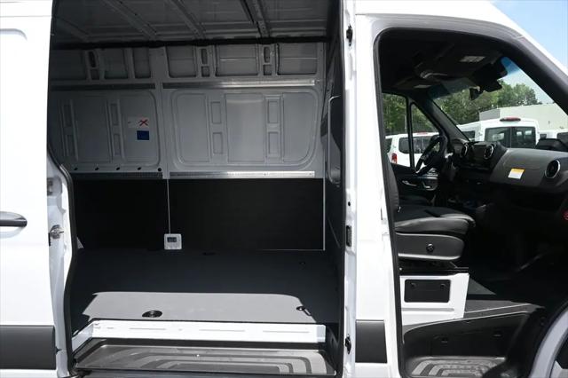2026 Mercedes-Benz Sprinter 4500 High Roof 4-Cyl Diesel HO