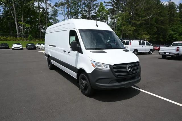 2026 Mercedes-Benz Sprinter 4500 High Roof 4-Cyl Diesel HO