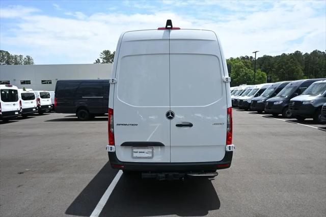 2026 Mercedes-Benz Sprinter 4500 High Roof 4-Cyl Diesel HO
