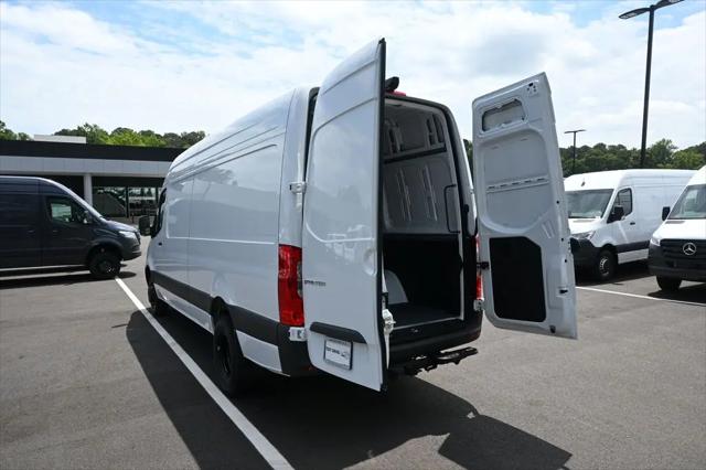 2026 Mercedes-Benz Sprinter 4500 High Roof 4-Cyl Diesel HO