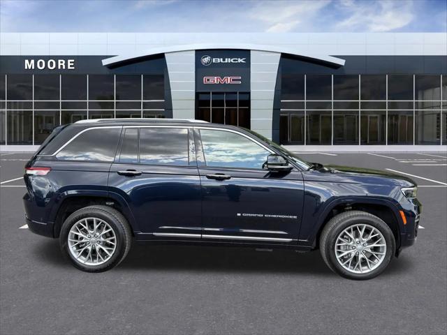 2022 Jeep Grand Cherokee Summit 4x4