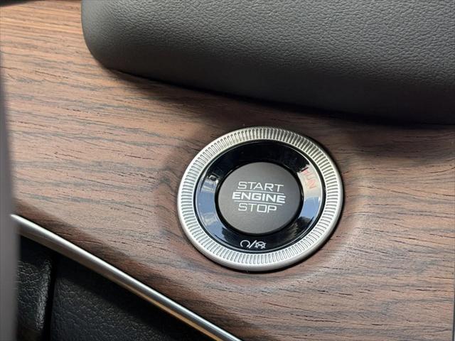2022 Jeep Grand Cherokee Summit 4x4
