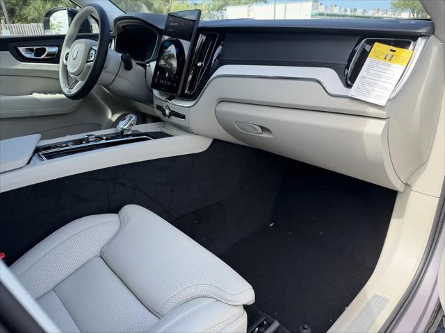 2026 Volvo XC60 B5 Ultra