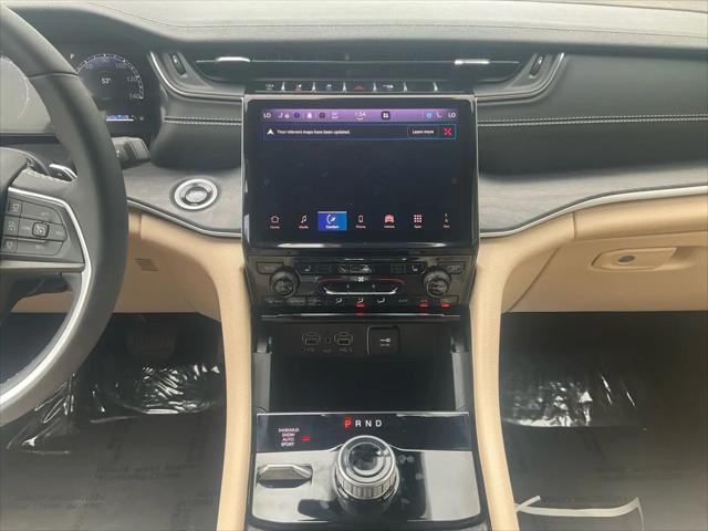 2025 Jeep Grand Cherokee Limited 4x4