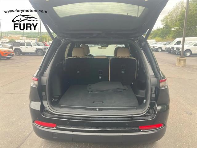 2025 Jeep Grand Cherokee Limited 4x4