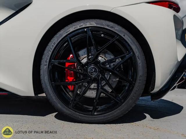 2026 Lotus Emira V6 SE Racing Line