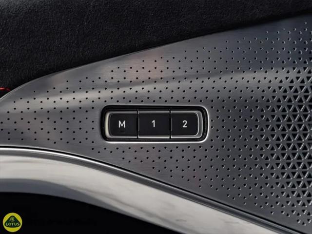 2026 Lotus Emira V6 SE Racing Line
