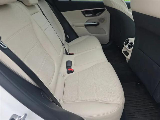 2025 Mercedes-Benz GLC 350e 4MATIC