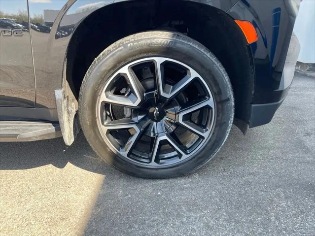 2022 Chevrolet Tahoe 4WD RST