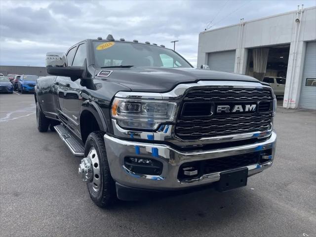 2024 Ram 3500 Limited Crew Cab 4x4 8' Box for sale in Oswego, NY