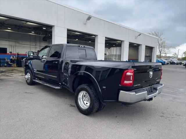 2024 Ram 3500 Limited Crew Cab 4x4 8' Box