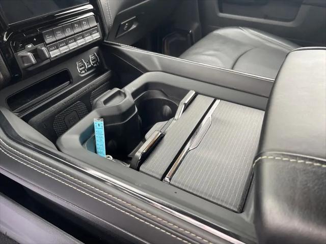 2024 Ram 3500 Limited Crew Cab 4x4 8' Box