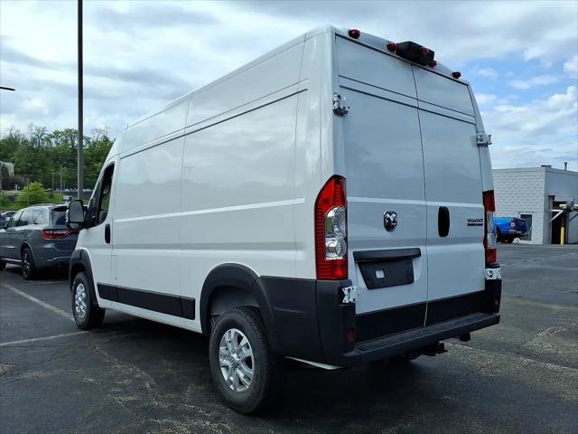 2026 Ram ProMaster Cargo Van SLT+   High Roof 136 WB