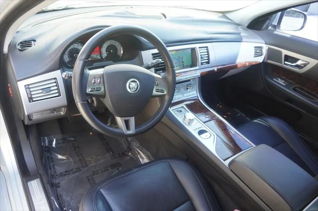 2011 Jaguar XF Premium