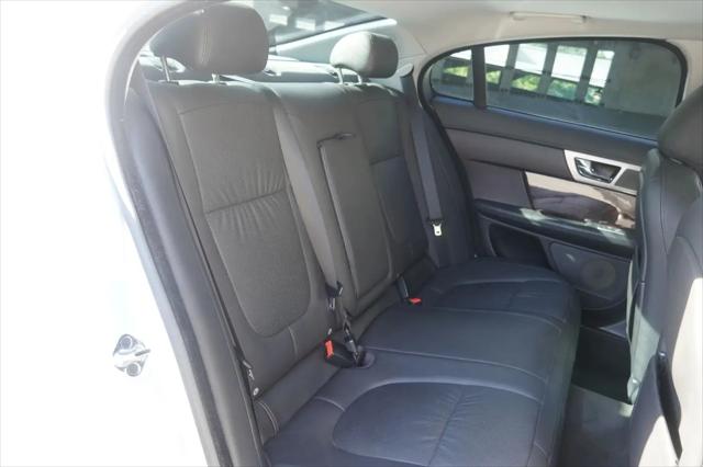 2011 Jaguar XF Premium