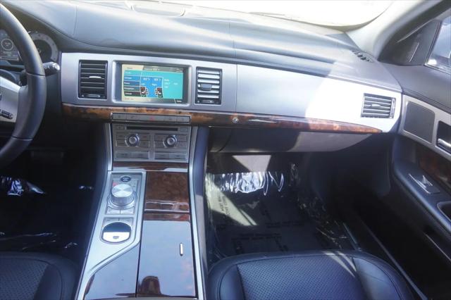 2011 Jaguar XF Premium