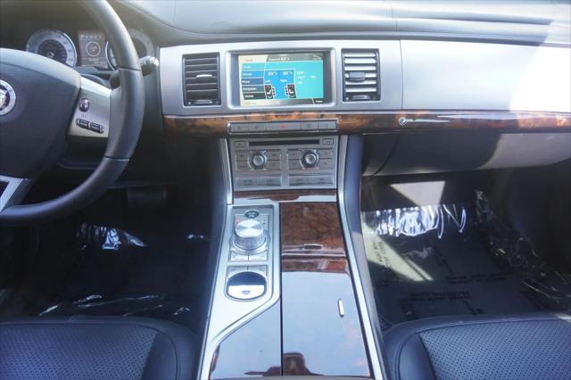 2011 Jaguar XF Premium