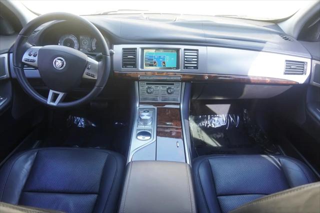 2011 Jaguar XF Premium