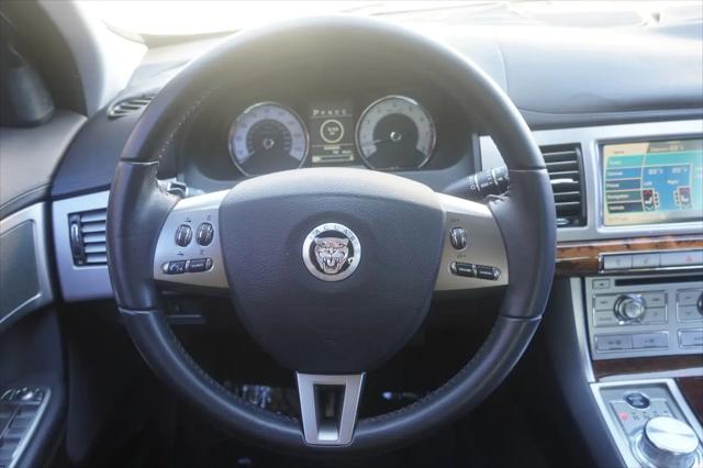 2011 Jaguar XF Premium