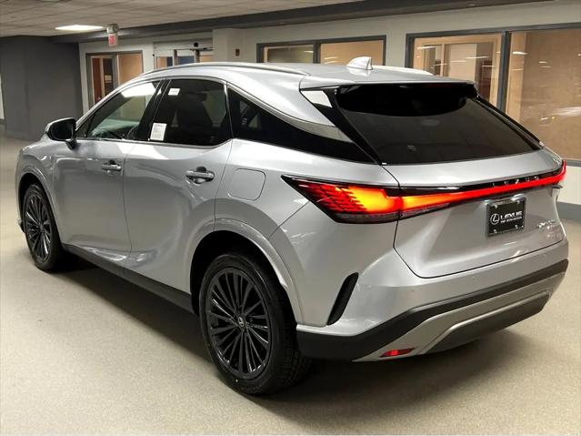 2026 Lexus RX 450h+ Luxury