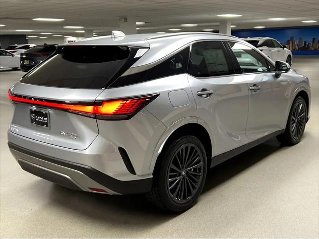 2026 Lexus RX 450h+ Luxury
